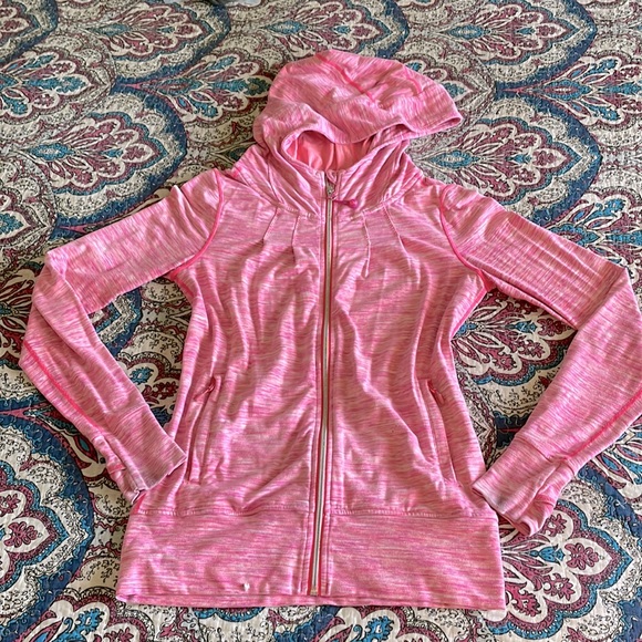 Iviva Hoodie - Picture 1 of 4